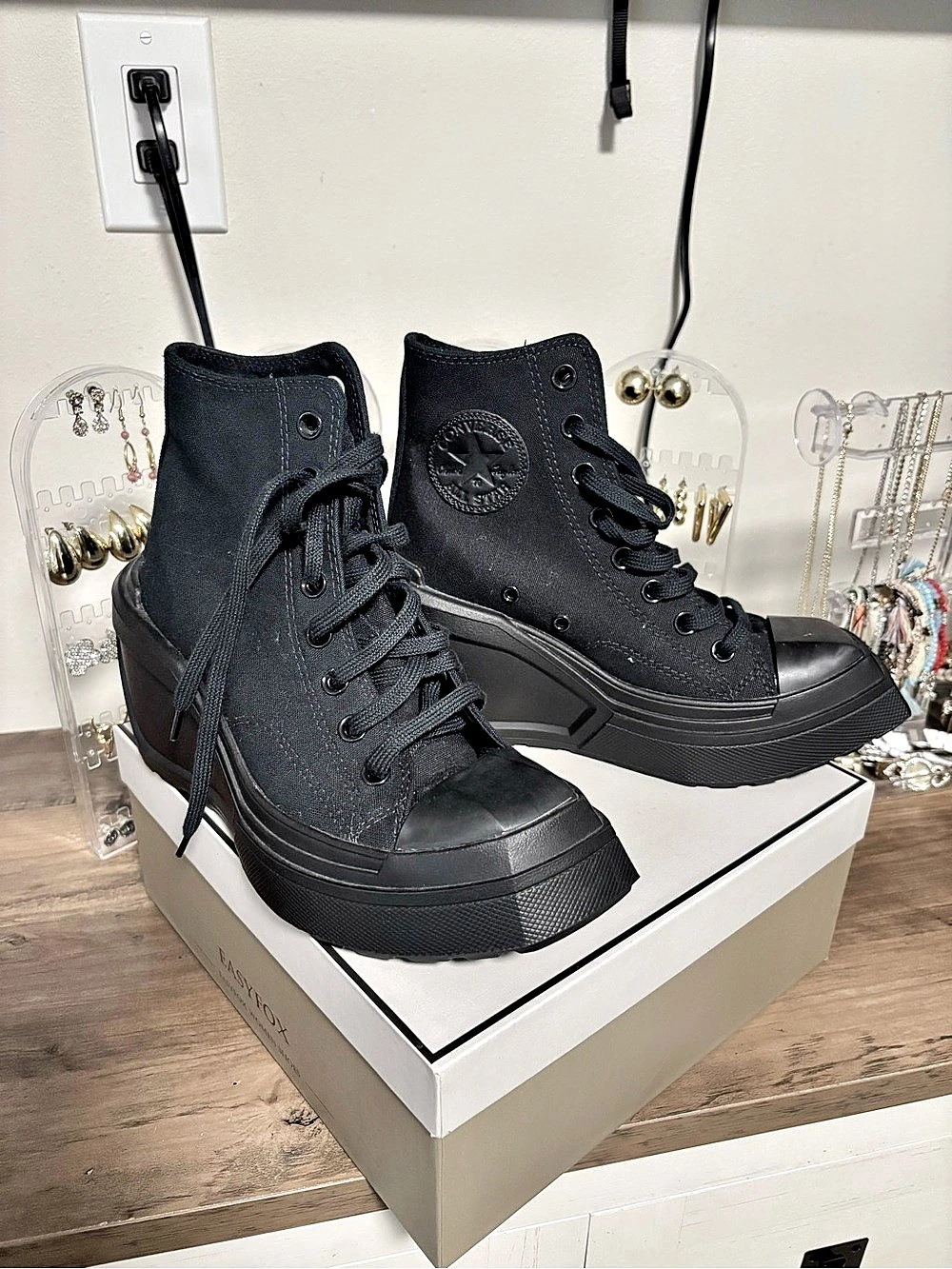 Converse Chuck 70 De Luxe Wedge Black Platform Sneakers